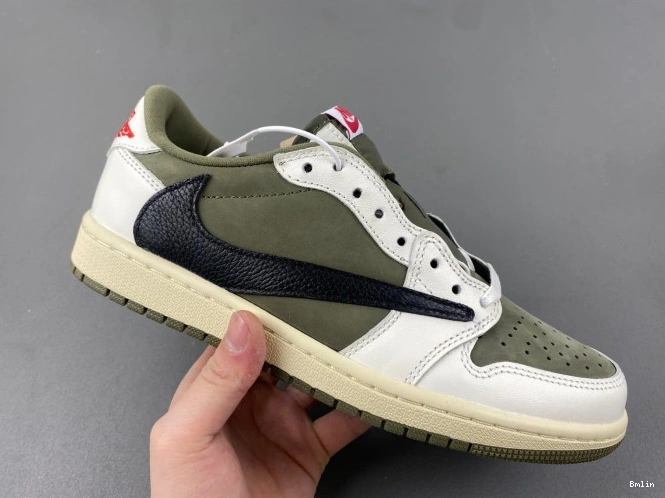 Bmlin Shoes LOW 1 JORDAN SCOTT TRAVIS X OG AIR DM7866-200 OLIVE MEDIUM 0730